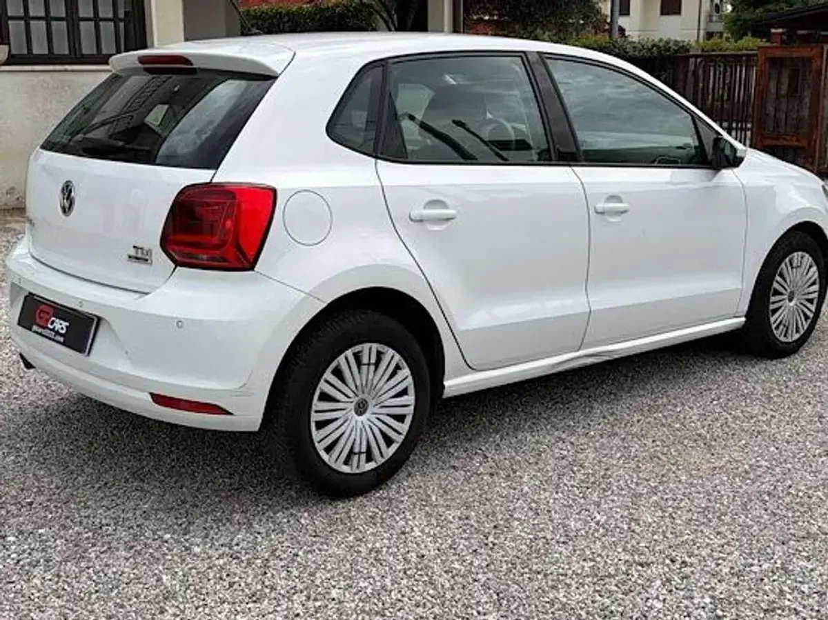 Usata VW Polo Comfortline 90 CV (66 kW) 2016 Bianco Berlina