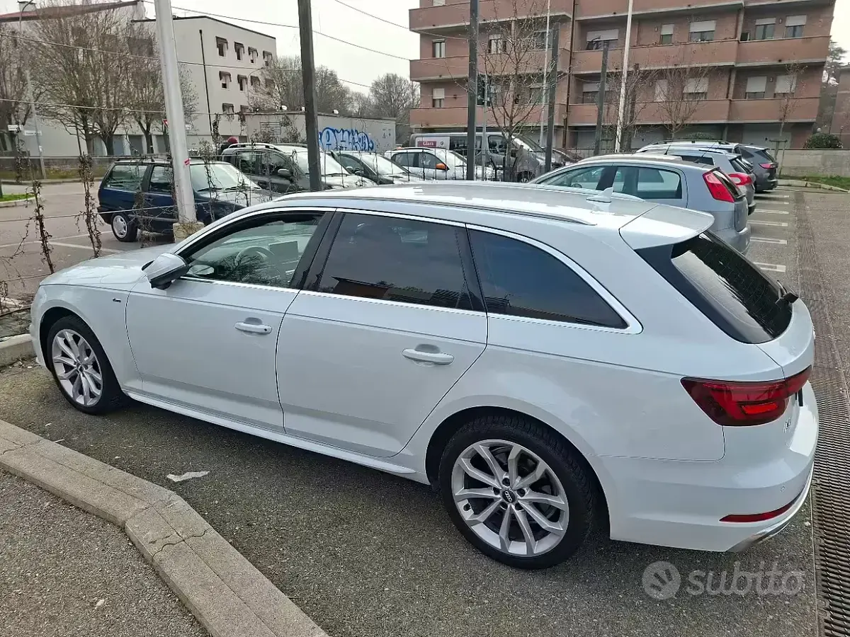 Usata Audi A4 S-Line 150 CV (110 kW) 2019 Bianco Station wagon