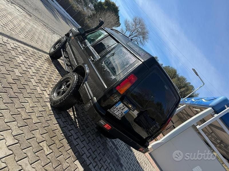 Usata Land Rover Discovery 2 2001 Nero SUV