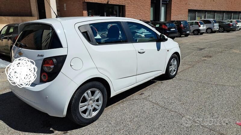 Usata Chevrolet Aveo 86 CV (63 kW) 2011 Utilitaria