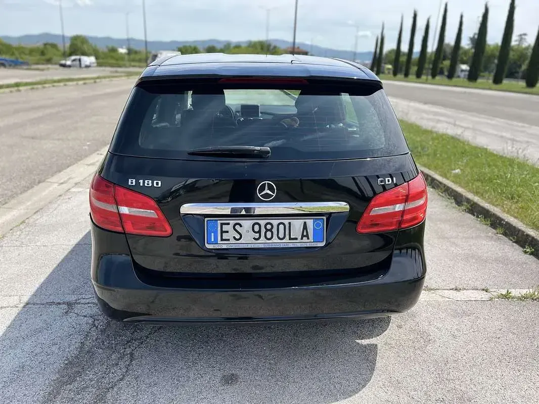 Brugt Mercedes B180 Executive 109 HK (80 kW) 2013 MPV