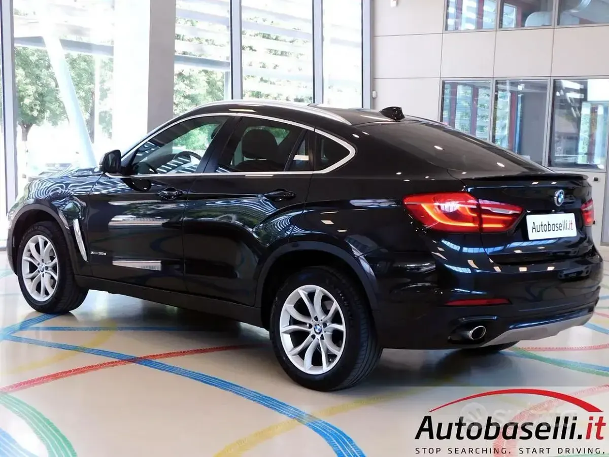 Usata BMW X6 Comfort Edition 258 CV (189 kW) 2016 Nero metallizzato SUV