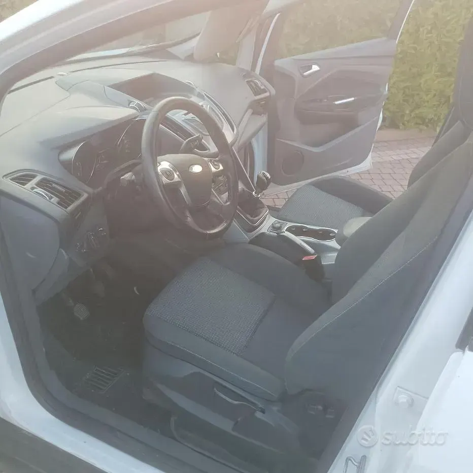 Usata Ford C-MAX 105 CV (77 kW) 2011 Bianco Monovolume