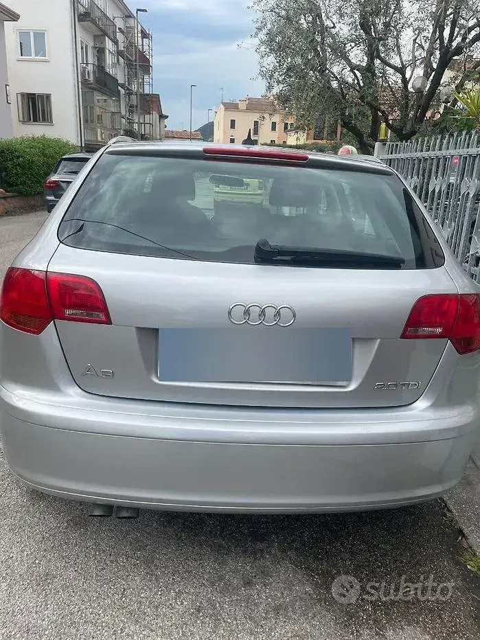 Usata Audi A3 Sport 140 CV (102 kW) 2006 Grigio Utilitaria