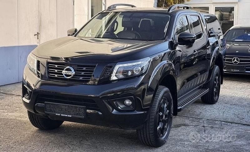 Usata Nissan Navara 190 CV (139 kW) 2019 Nero Pick-up