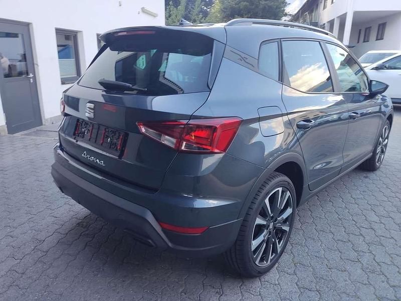 Nuova Seat Arona Black Edition 95 CV (69 kW) 2025 Grigio SUV