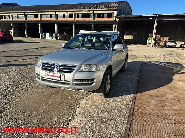 Usata VW Touareg R 174 CV (127 kW) 2004 Argento SUV