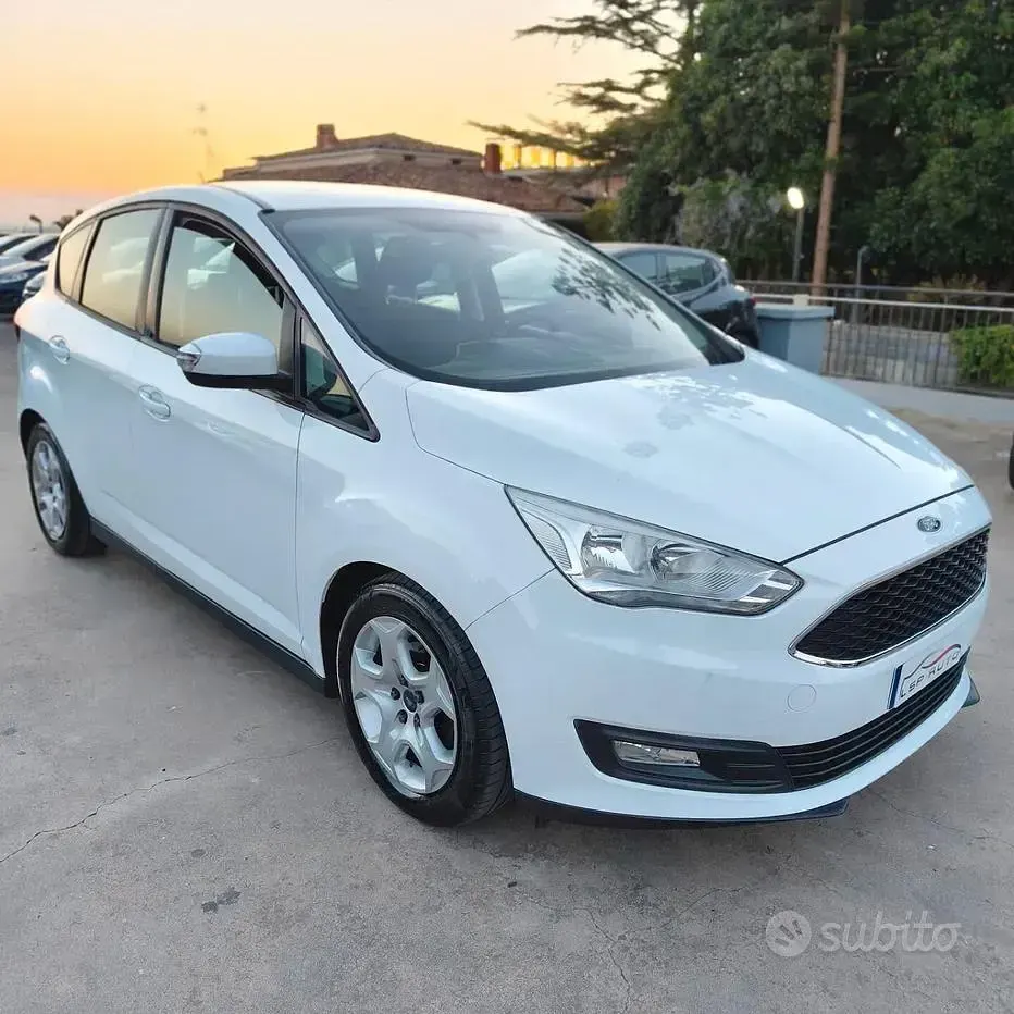 Usata Ford C-MAX 95 CV (69 kW) 2017 Bianco Monovolume