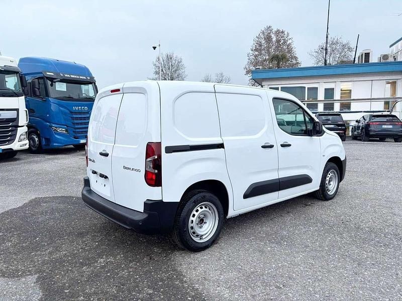 Nuova Citroën Berlingo 101 CV (74 kW) 2025 Bianco Monovolume