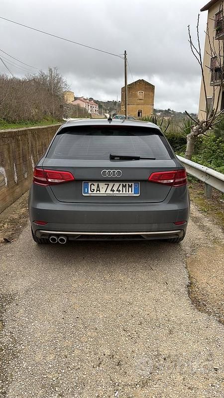Usata Audi A3 Sport 2020 Grigio Berlina