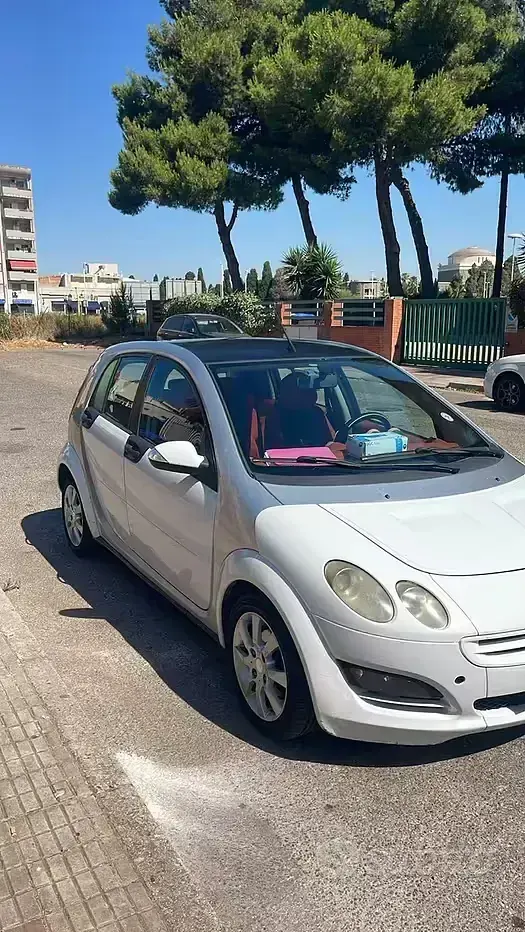 Usata Smart ForFour 95 CV (69 kW) 2005 Bianco Utilitaria