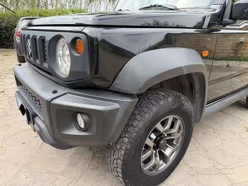 Usata Suzuki Jimny 102 CV (75 kW) 2019 Nero SUV
