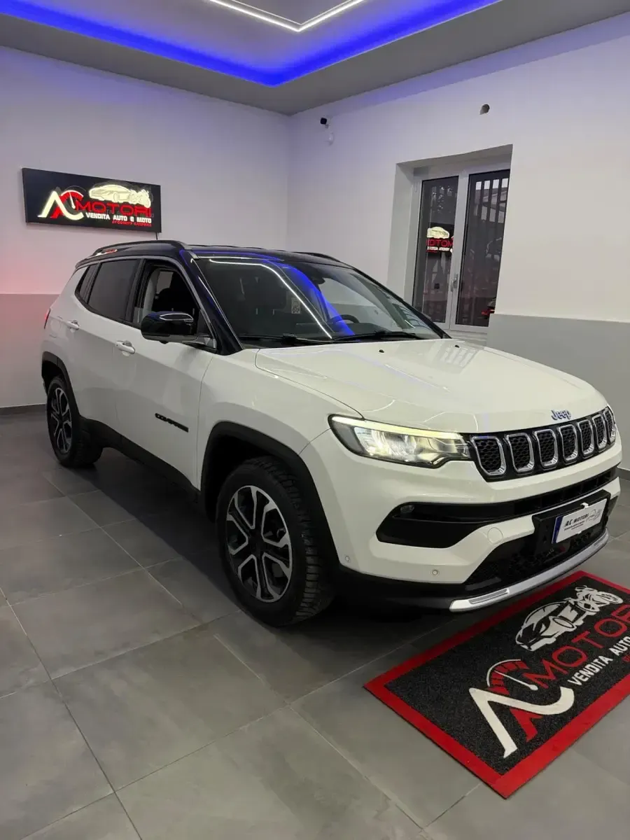 Usata Jeep Compass Limited 179 CV (131 kW) 2021 Bianco SUV