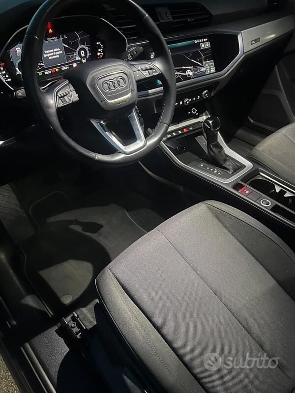 Begagnad Audi Q3 Sportback 150 HK (110 kW) 2021 Grå SUV