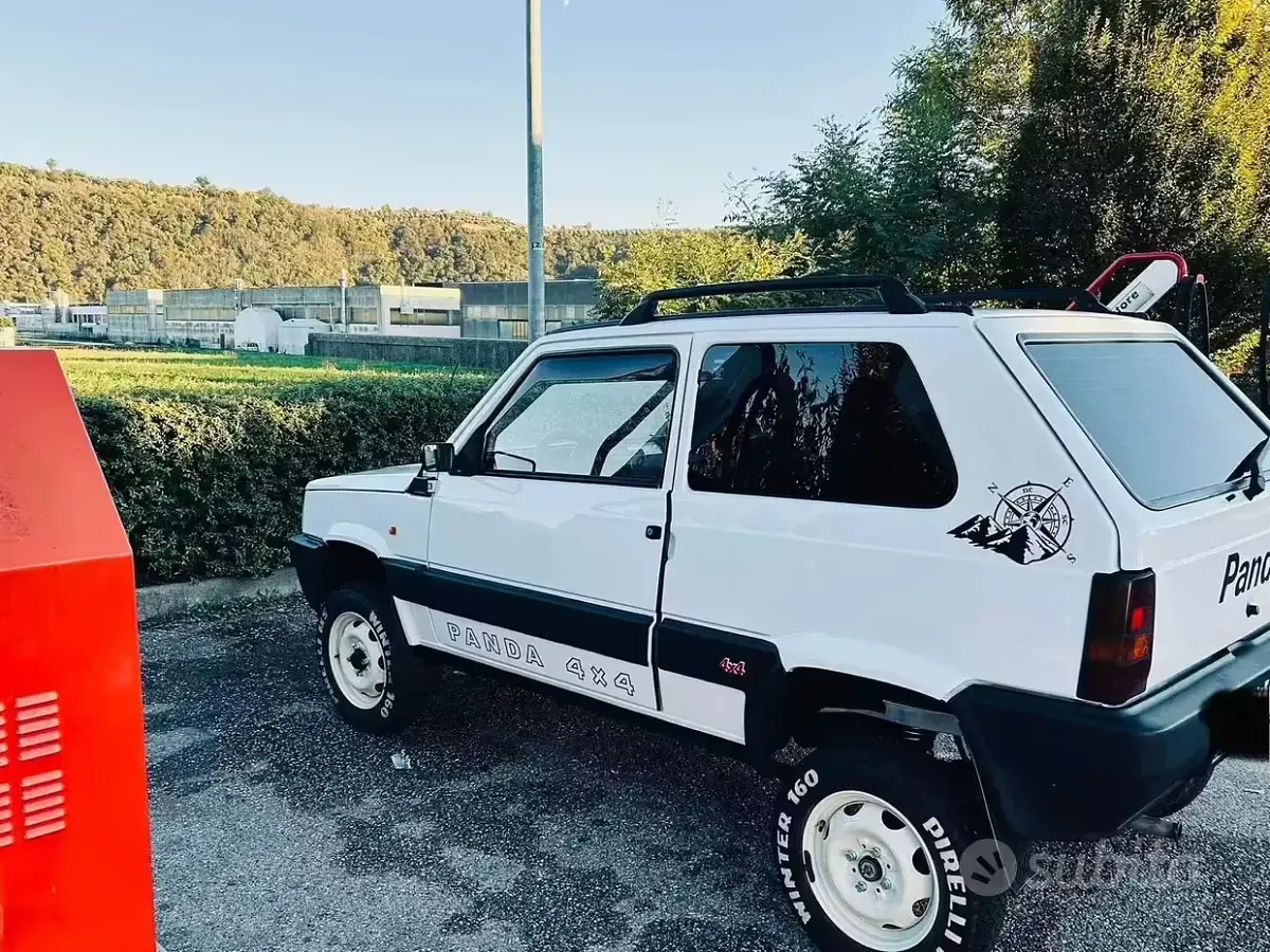 Usata Fiat Panda Club 50 CV (36 kW) 1992 Bianco Berlina