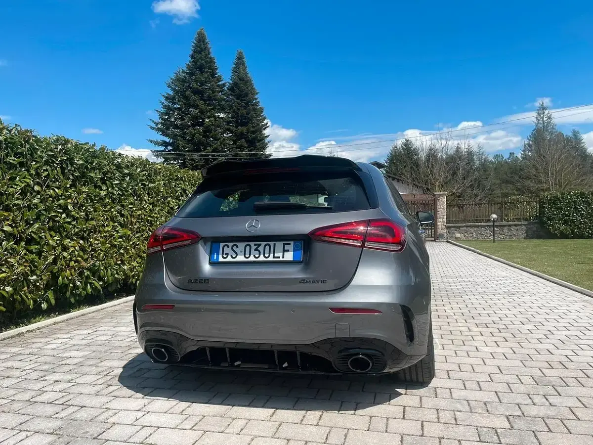 Usata Mercedes A220 190 CV (139 kW) 2019 Grigio Berlina