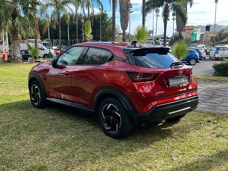 Usata Nissan Juke Acenta 114 CV (83 kW) 2023 Rosso SUV
