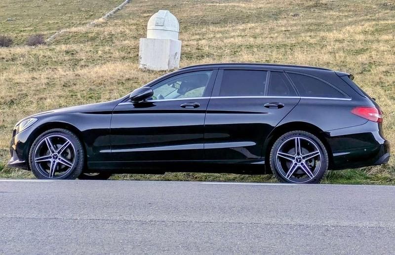 Usata Mercedes C180 Business 116 CV (85 kW) 2016 Nero Station wagon