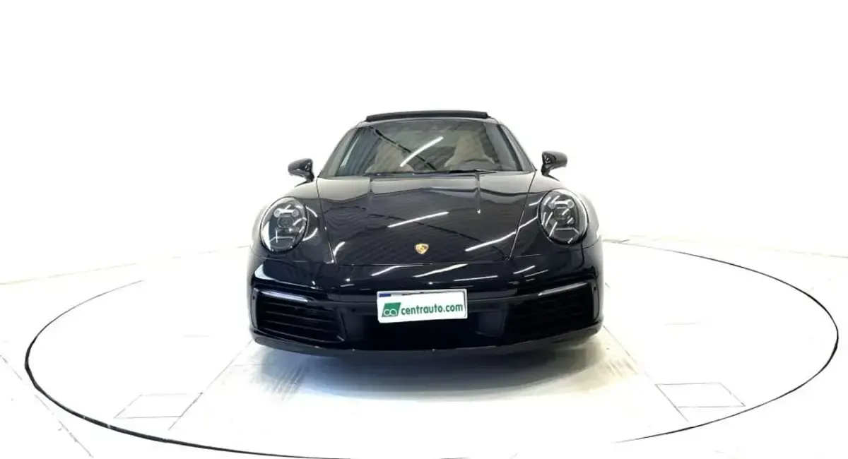 Usata Porsche 911 Carrera 4 385 CV (283 kW) 2023 Nero Coupé