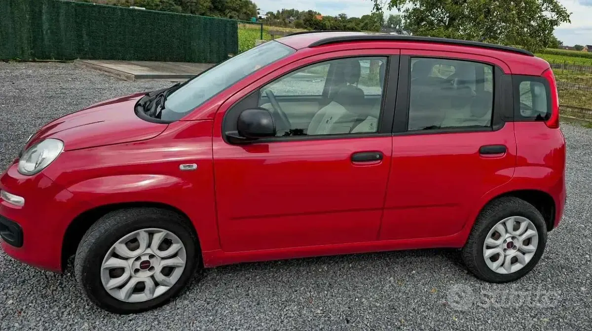 Usata Fiat Panda Cross 70 CV (51 kW) 2013 Rosso Utilitaria