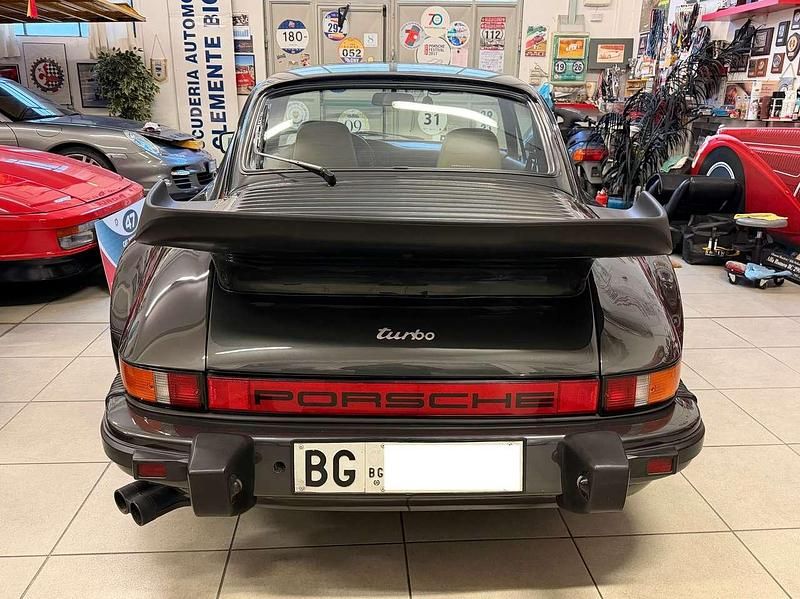 Usata Porsche 930 Turbo 300 CV (220 kW) 1981 Nero Coupé