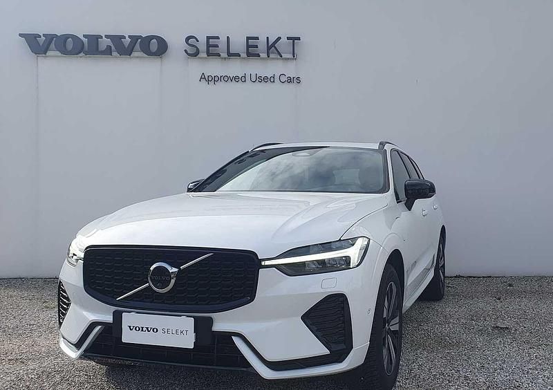 Usata Volvo XC60 Plus 257 CV (189 kW) 2025 Bianco SUV