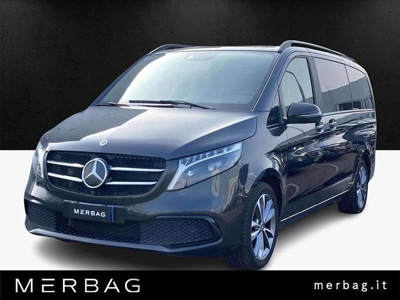 Usata Mercedes V250 Premium 190 CV (139 kW) 2023 Other Monovolume