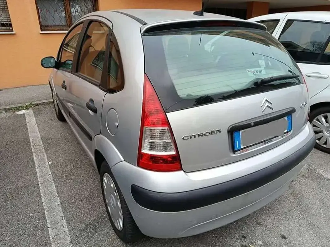Usata Citroën C3 Elegance 73 CV (53 kW) 2009 Argento Berlina