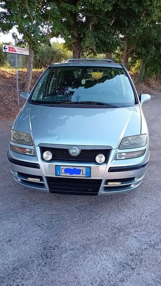 Usata Fiat Ulysse Emotion 128 CV (94 kW) 2004 Grigio Monovolume