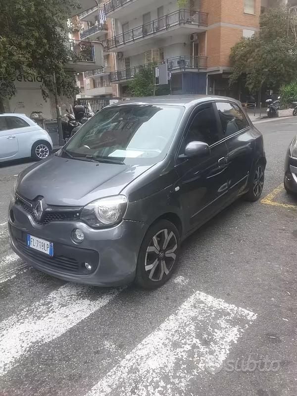 Occasion Renault Twingo 110 PK (80 kW) 2018 Grijs Hatchback