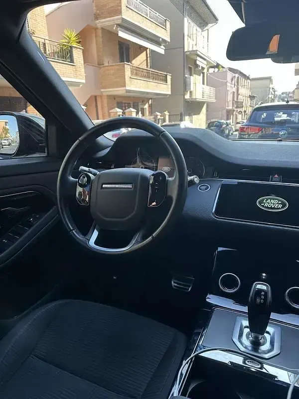 Usata Land Rover Range Rover evoque SE Dynamic 150 CV (110 kW) 2019 SUV