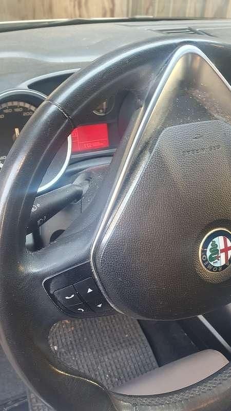 Usata Alfa Romeo Giulietta 105 CV (77 kW) 2014 Utilitaria