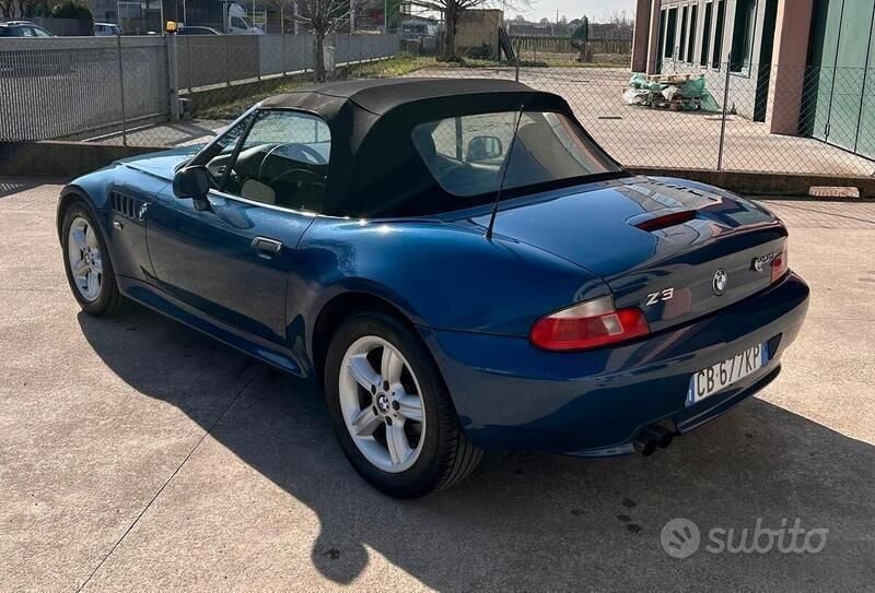 Usata BMW Z3 170 CV (125 kW) 2002 Blu Cabrio