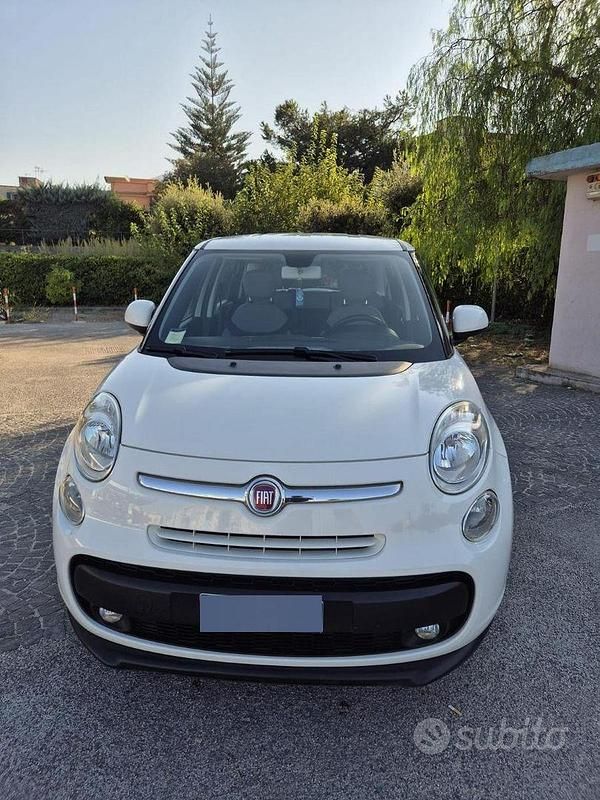 Usata Fiat 500L 80 CV (58 kW) 2016 Bianco Monovolume