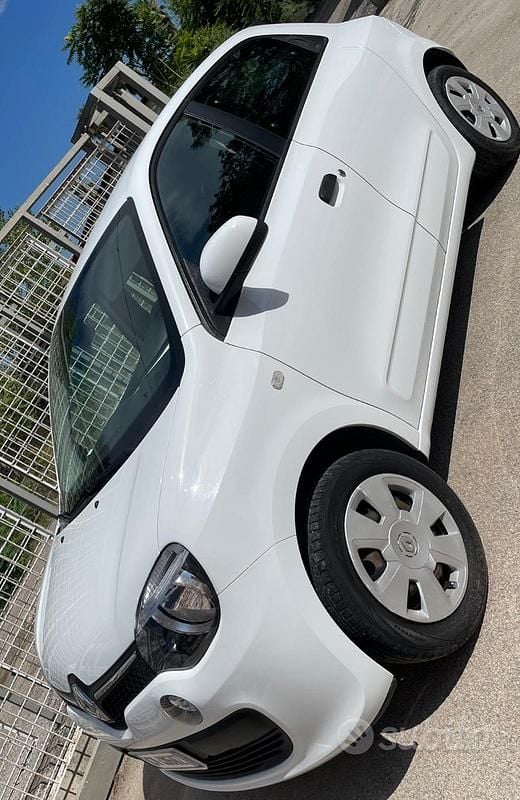 Bianco Usata 2016 Renault Twingo Utilitaria | 7600 € (Ottimo prezzo) - Immagine 1/4