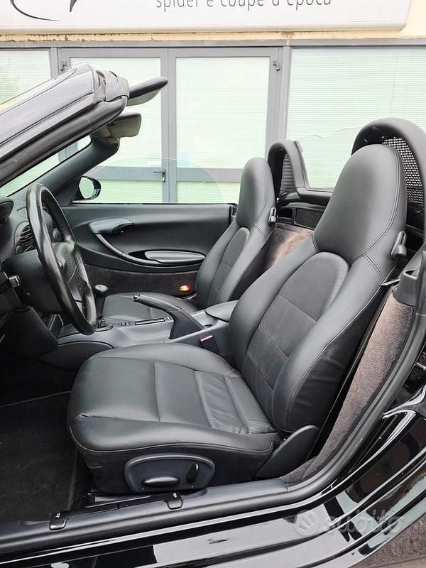 Usata Porsche Boxster 203 CV (149 kW) 1998 Nero Cabrio