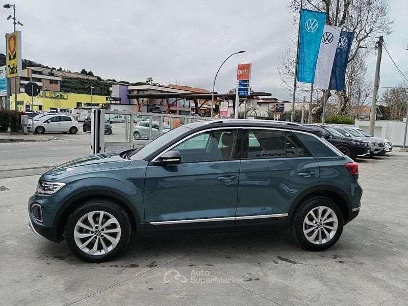 Usata VW T-Roc IQ Drive 116 CV (85 kW) 2025 Blu SUV