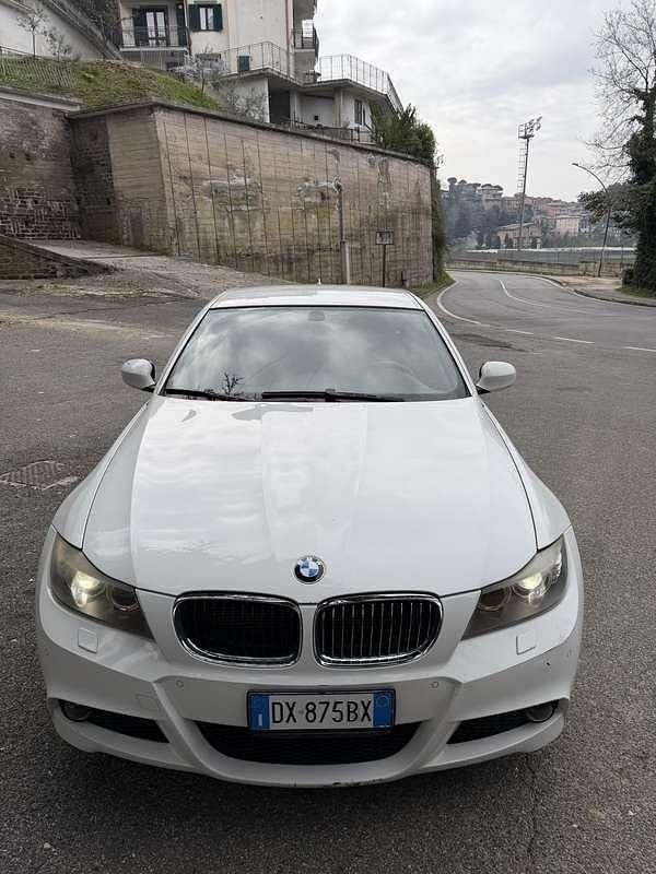 Usata BMW 320 M Sport 177 CV (130 kW) 2009 Bianco Station wagon