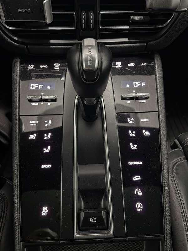 Usado Porsche Macan 265 CV (194 kW) 2021 Gris SUV