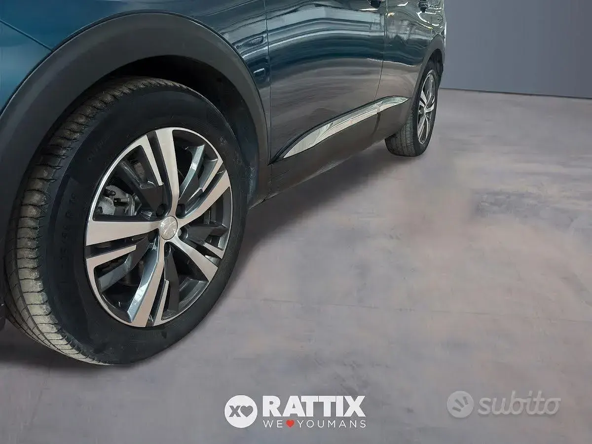 Usata Peugeot 3008 Allure 224 CV (164 kW) 2022 Blue celebes SUV