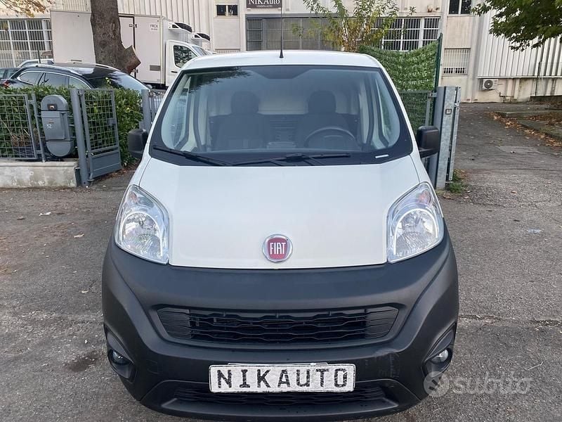Usata Fiat Fiorino Trekking 80 CV (58 kW) 2021 Bianco Monovolume