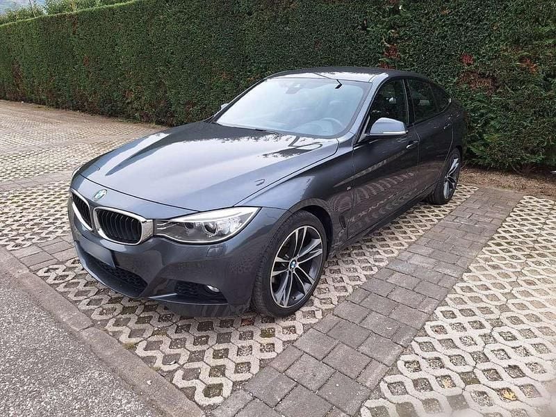 Grigio Usata 2015 BMW 320 Gran Turismo M Sport Tre volumi | 15.000 € (Buon prezzo) - Immagine 1/4