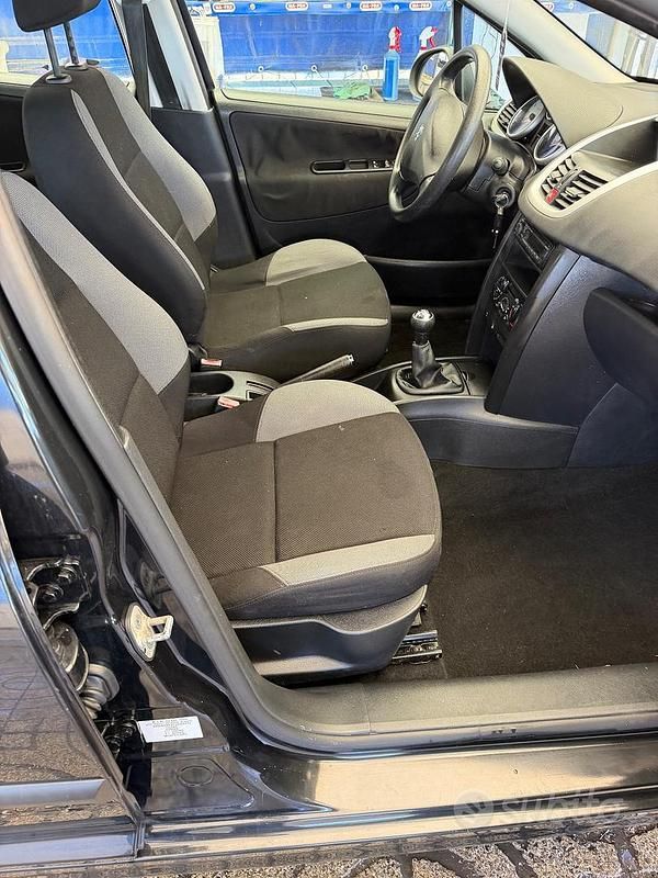 Brugt Peugeot 207 Sport 75 HK (55 kW) 2009 Sort Sedan
