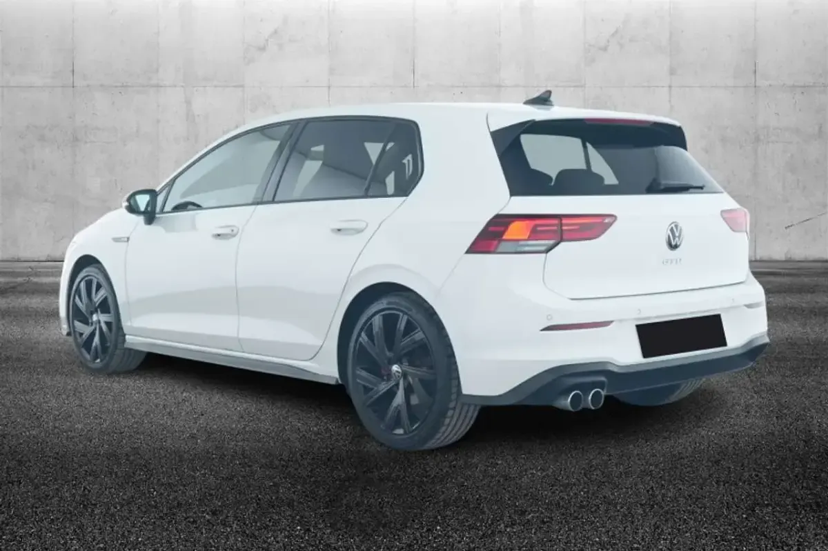 Usata VW Golf GTD 200 CV (147 kW) 2022 Bianco Monovolume