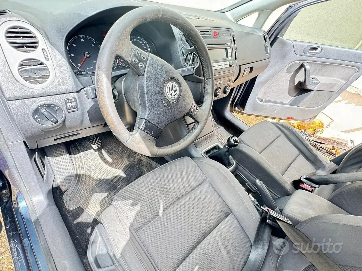 Usata VW Golf 105 CV (77 kW) 2006 Monovolume