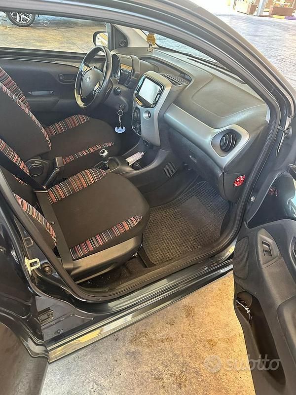 Usata Citroën C1 69 CV (50 kW) 2015 Grigio Utilitaria