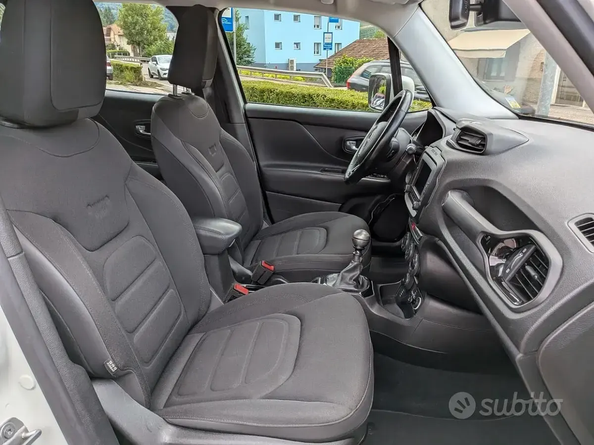 Usata Jeep Renegade 140 CV (102 kW) 2017 Bianco SUV