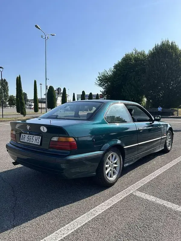 Usata BMW 318 140 CV (102 kW) 1997 Coupé