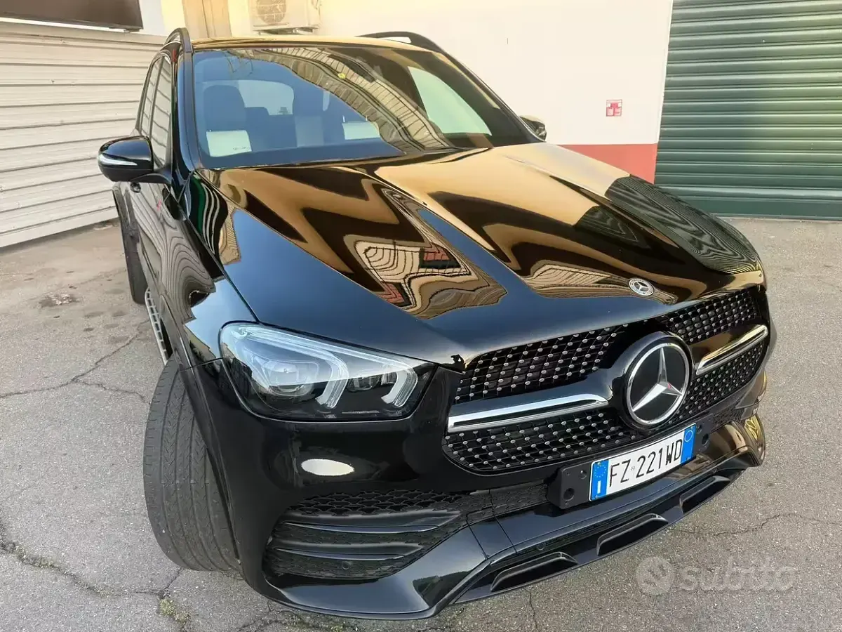 Usata Mercedes GLE300 2020 Nero SUV