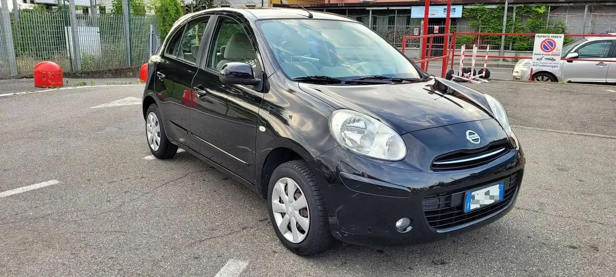 Usata Nissan Micra Acenta 80 CV (58 kW) 2011 Nero Utilitaria